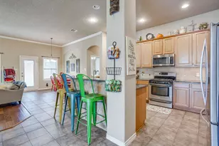 812 Valley Ridge Rd, Burleson, TX 76028 - Photo 20