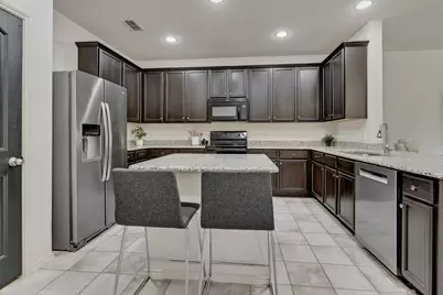 5005 Marina Drive, Denton, TX 76208 - Photo 4
