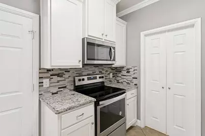 805 N Ridge Drive, White Settlement, TX 76108 - Photo 10