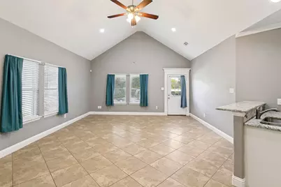 805 N Ridge Drive, White Settlement, TX 76108 - Photo 6