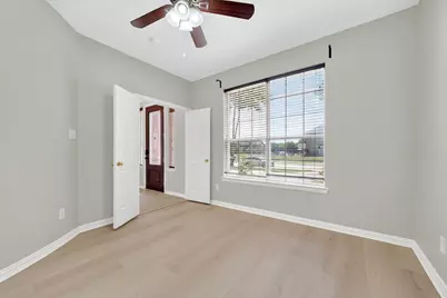 9506 Pinehurst Drive, Rowlett, TX 75089 - Photo 14