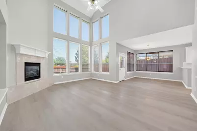 9506 Pinehurst Drive, Rowlett, TX 75089 - Photo 8