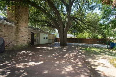 4225 Reaumur Drive, Dallas, TX 75229 - Photo 34