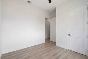 6404 Camp Bowie Blvd, Fort Worth, TX 76116 - Photo 32