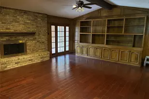 114 Stone Canyon Dr, Highland Village, TX 75077 - Photo 4