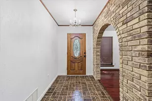 114 Stone Canyon Dr, Highland Village, TX 75077 - Photo 2