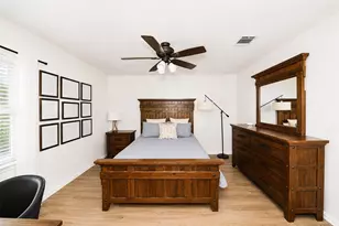 1119 Normandy Dr, Grapevine, TX 76051 - Photo 16