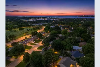 1119 Normandy Drive, Grapevine, TX 76051 - Photo 32