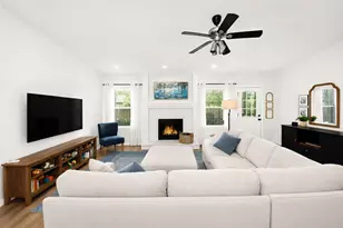 1119 Normandy Dr, Grapevine, TX 76051 - Photo 6