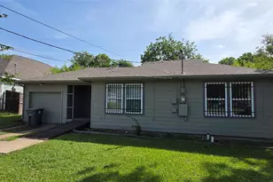 3222 Sunnyvale St, Dallas, TX 75216 - Photo 1