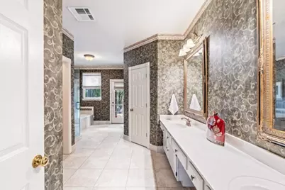 150 Creekside Drive, Double Oak, TX 75077 - Photo 18