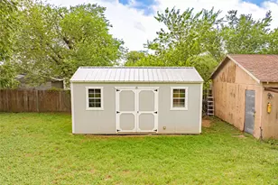 1006 N Live Oak St, Breckenridge, TX 76424 - Photo 26