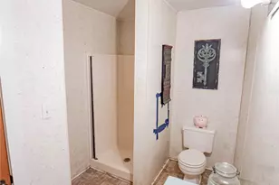 1006 N Live Oak St, Breckenridge, TX 76424 - Photo 20
