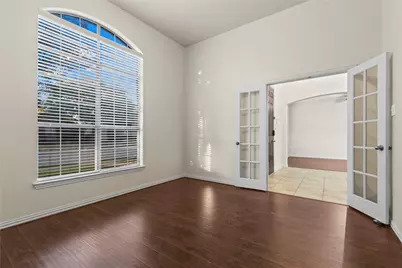 8302 Munich Drive, Rowlett, TX 75089 - Photo 4