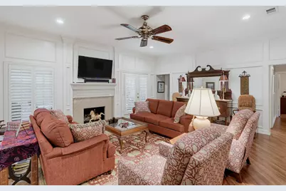 6633 Eton Court, Benbrook, TX 76132 - Photo 8