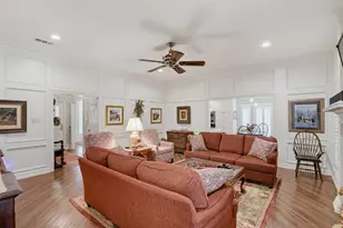 6633 Eton Ct, Benbrook, TX 76132 - Photo 10