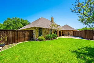 6633 Eton Ct, Benbrook, TX 76132 - Photo 26