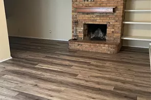 7464 Queensbury Cir, Fort Worth, TX 76133 - Photo 2