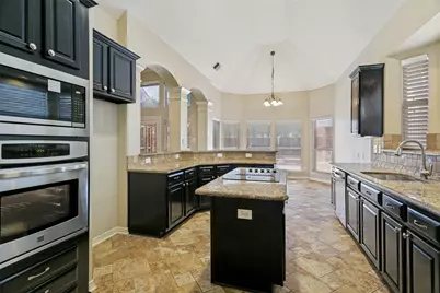 2409 Candlebrook Drive, Flower Mound, TX 75028 - Photo 14