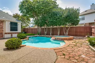 2409 Candlebrook Dr, Flower Mound, TX 75028 - Photo 2