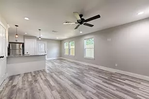208-212 E Cherry St, Sherman, TX 75090 - Photo 4