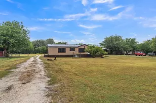 11625 Creekview Rd, Crowley, TX 76036 - Photo 28