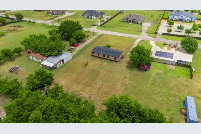 11625 Creekview Road, Crowley, TX 76036 - Photo 1