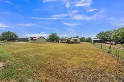 11625 Creekview Road, Crowley, TX 76036 - Photo 26