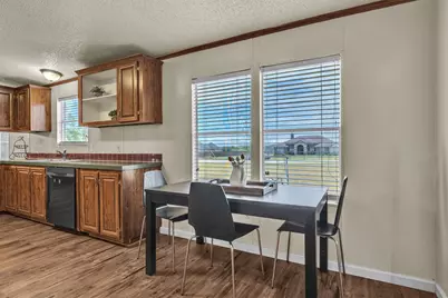 11625 Creekview Road, Crowley, TX 76036 - Photo 10