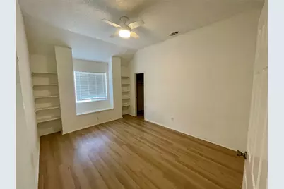 7520 Sunburst Trail, Denton, TX 76210 - Photo 16