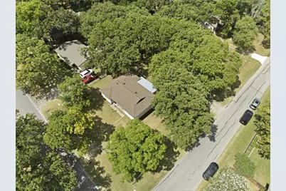 329 N Ash Avenue, Azle, TX 76020 - Photo 2