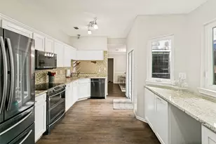 6816 Driffield Cir E, North Richland Hills, TX 76182 - Photo 12