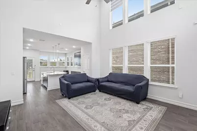 217 Jones Street, Irving, TX 75063 - Photo 2
