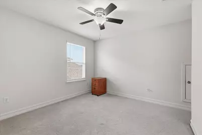 217 Jones Street, Irving, TX 75063 - Photo 16