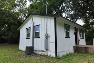 1001 E Park Ave, Corsicana, TX 75110 - Photo 2