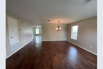 1420 Bumble Bee Drive, Lancaster, TX 75134 - Photo 2