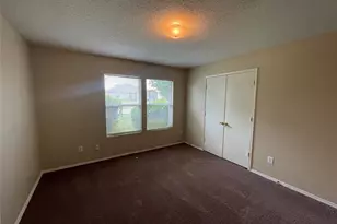1420 Bumble Bee Dr, Lancaster, TX 75134 - Photo 12