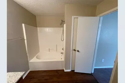 1420 Bumble Bee Drive, Lancaster, TX 75134 - Photo 10