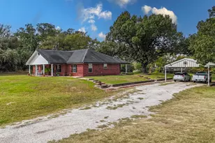 9759 Cr 316, Buffalo, TX 75831 - Photo 8