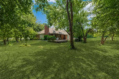 305 Cedar Hill Circle, Lowry Crossing, TX 75407 - Photo 8