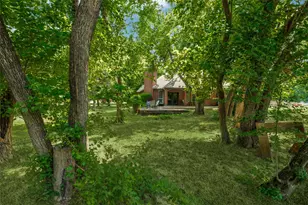 305 Cedar Hill Cir, Lowry Crossing, TX 75407 - Photo 4