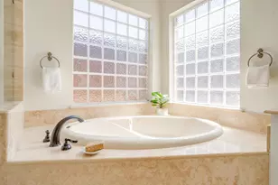 4224 Oak Park Ct, Fort Worth, TX 76109 - Photo 16