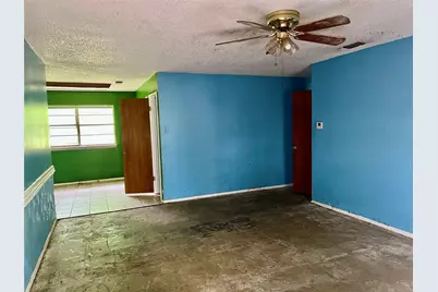 233 Hillcrest Drive, Nocona, TX 76255 - Photo 2