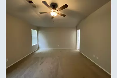 7404 Fossil Creek Drive, Arlington, TX 76002 - Photo 6