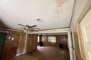 813 Magnolia Dr, Garland, TX 75040 - Photo 4