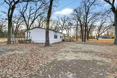 237 Wildflower Drive, Gun Barrel City, TX 75156 - Photo 4