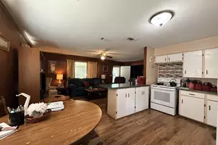 2070 Co Rd 3830, Quinlan, TX 75474 - Photo 10