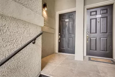 2201 Wolf Street #5202, Dallas, TX 75201 - Photo 2