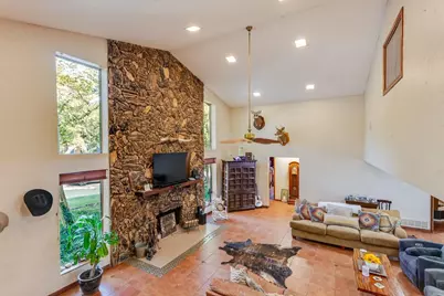 1459 Warrington Court, Fort Worth, TX 76112 - Photo 4
