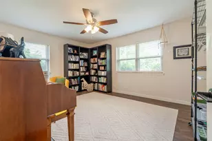 1300 Fourth St, Granbury, TX 76048 - Photo 22